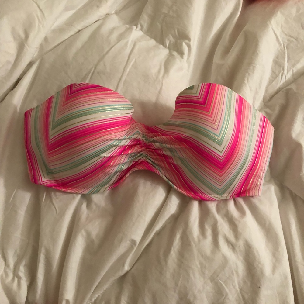 36d Victoria’s Secret bikini top